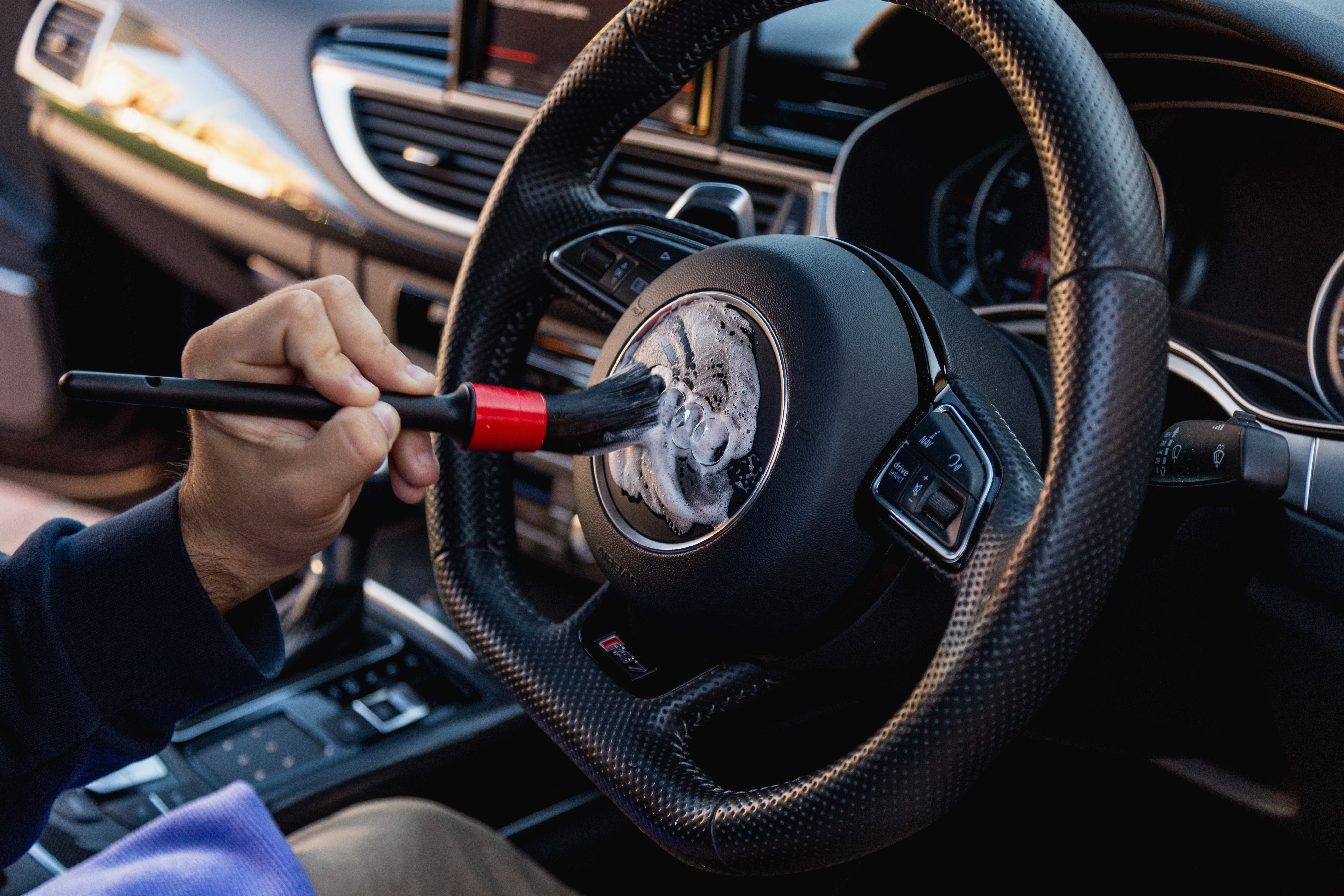 car detailing brushes